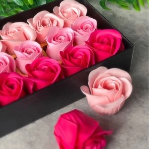 Floral Scented Bath Soap Rose Flower Petals